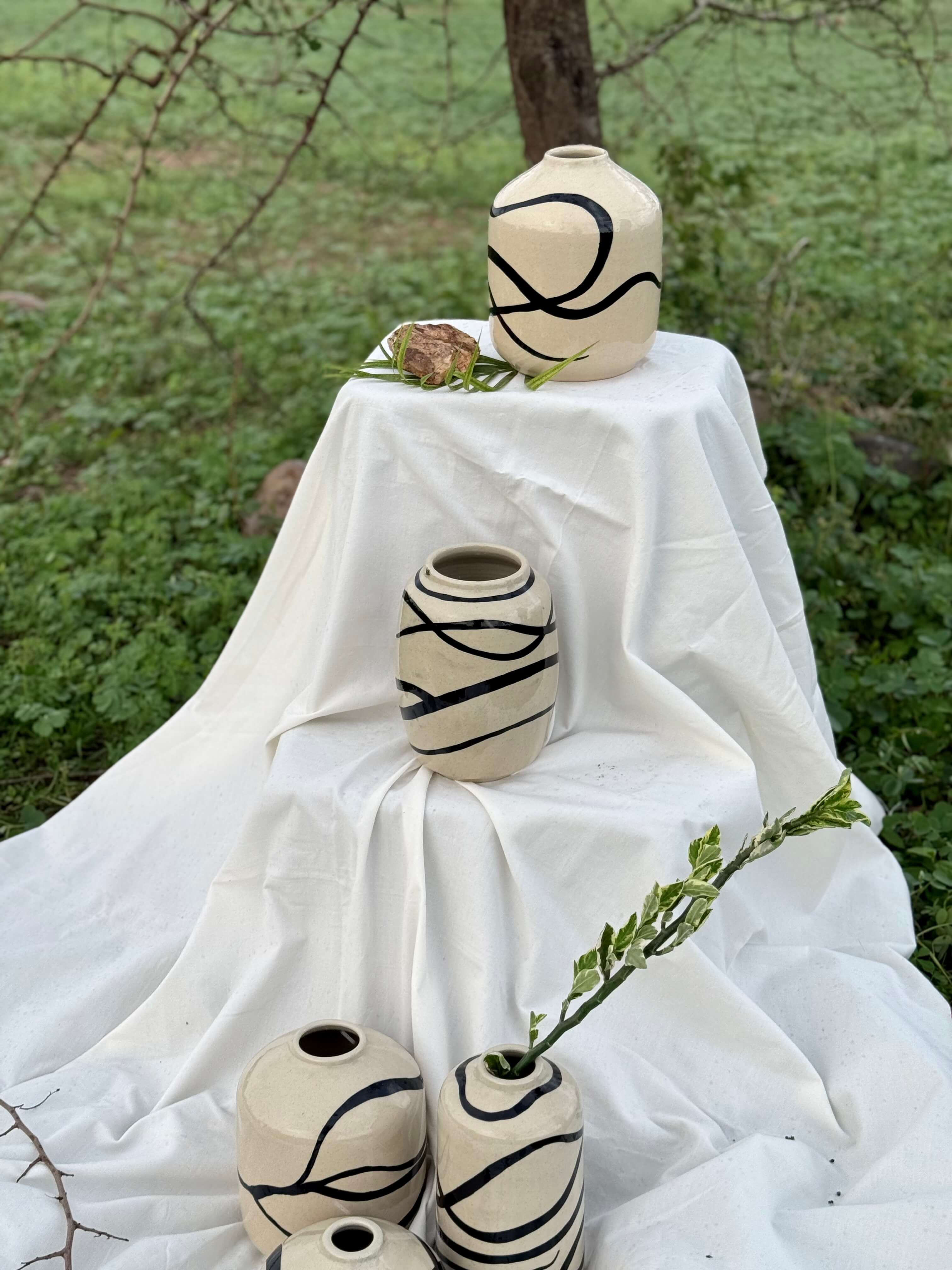 KuroKashi Ceramic Vases Set of 5