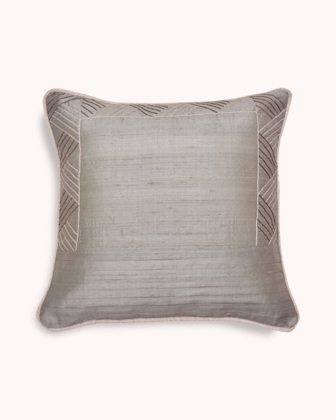 Sýmplegma Kairós Handwoven Cushion Set of 3 1