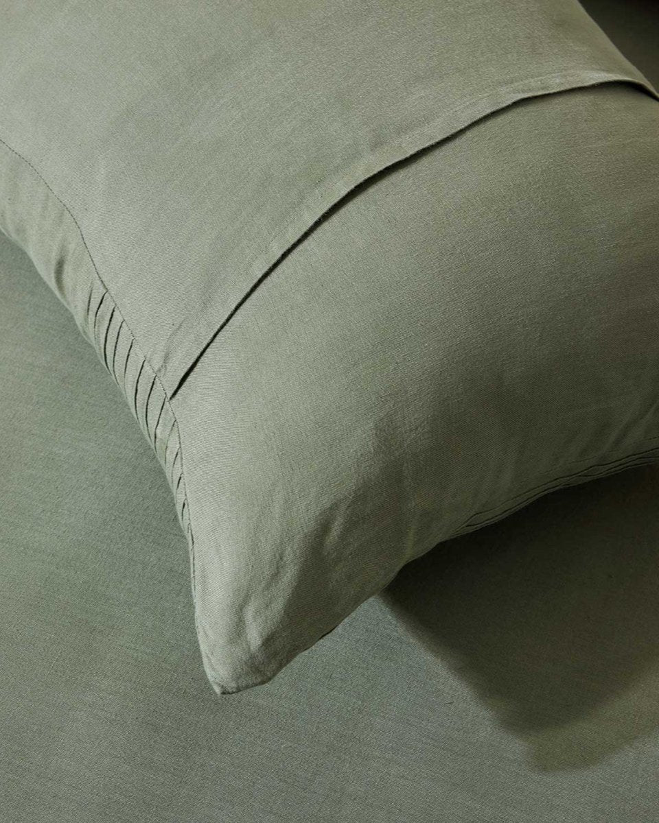 Vintage Vine Jade Linen Bedsheet Set