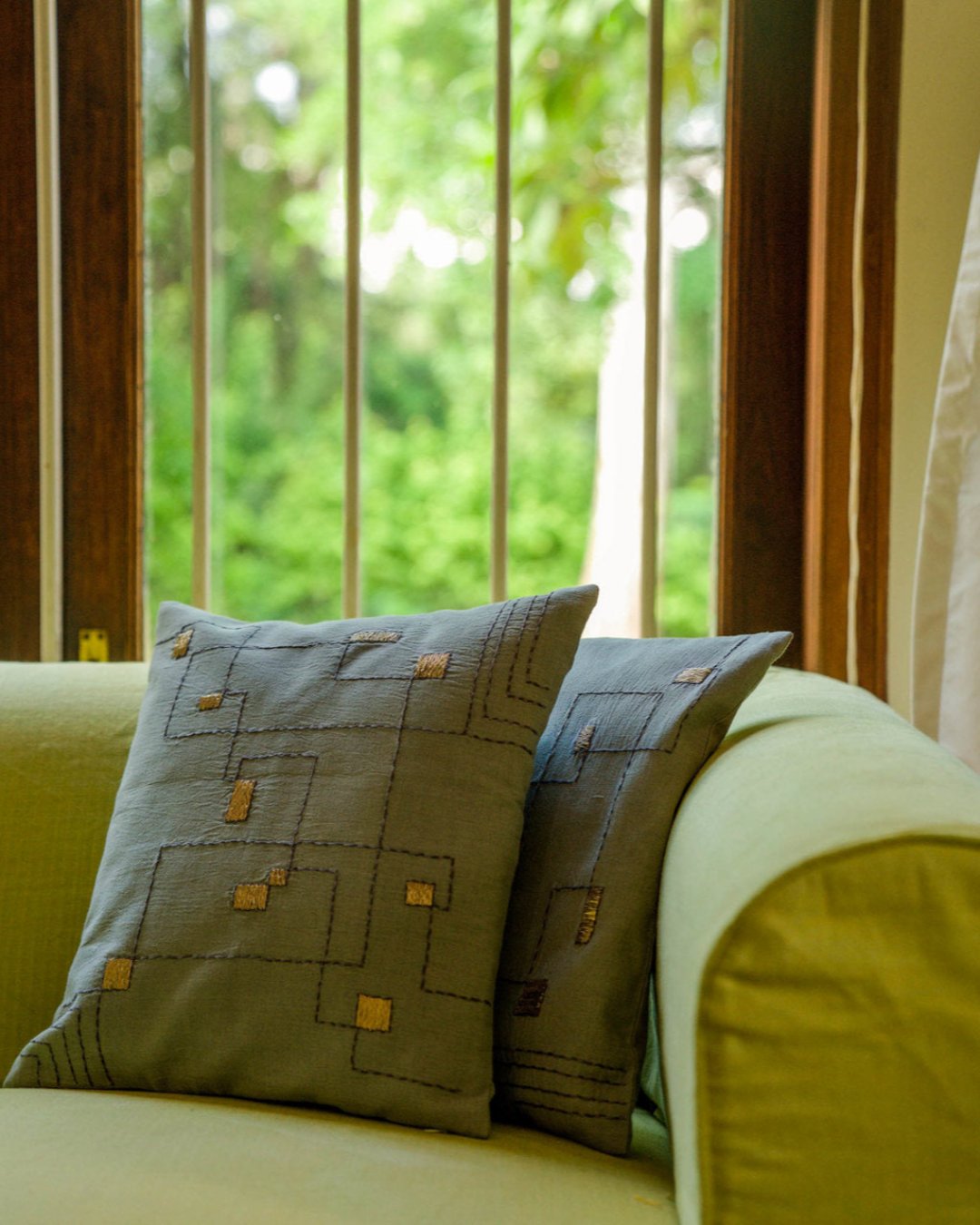 Izume Handwoven Cushion Cover 6