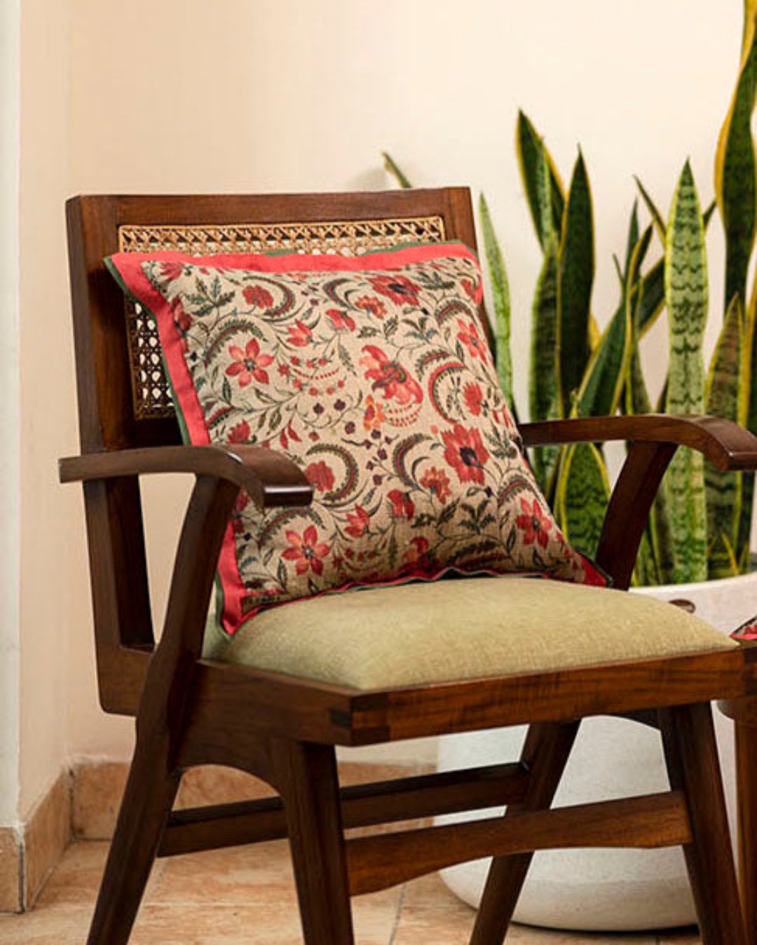 Victorian Garden - Handwoven Cushion Cover 1