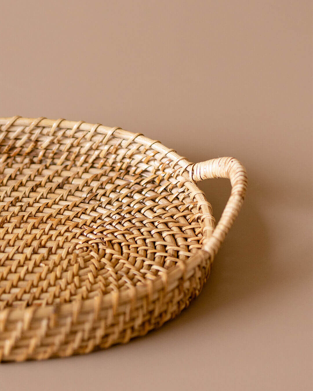 cane table décor 